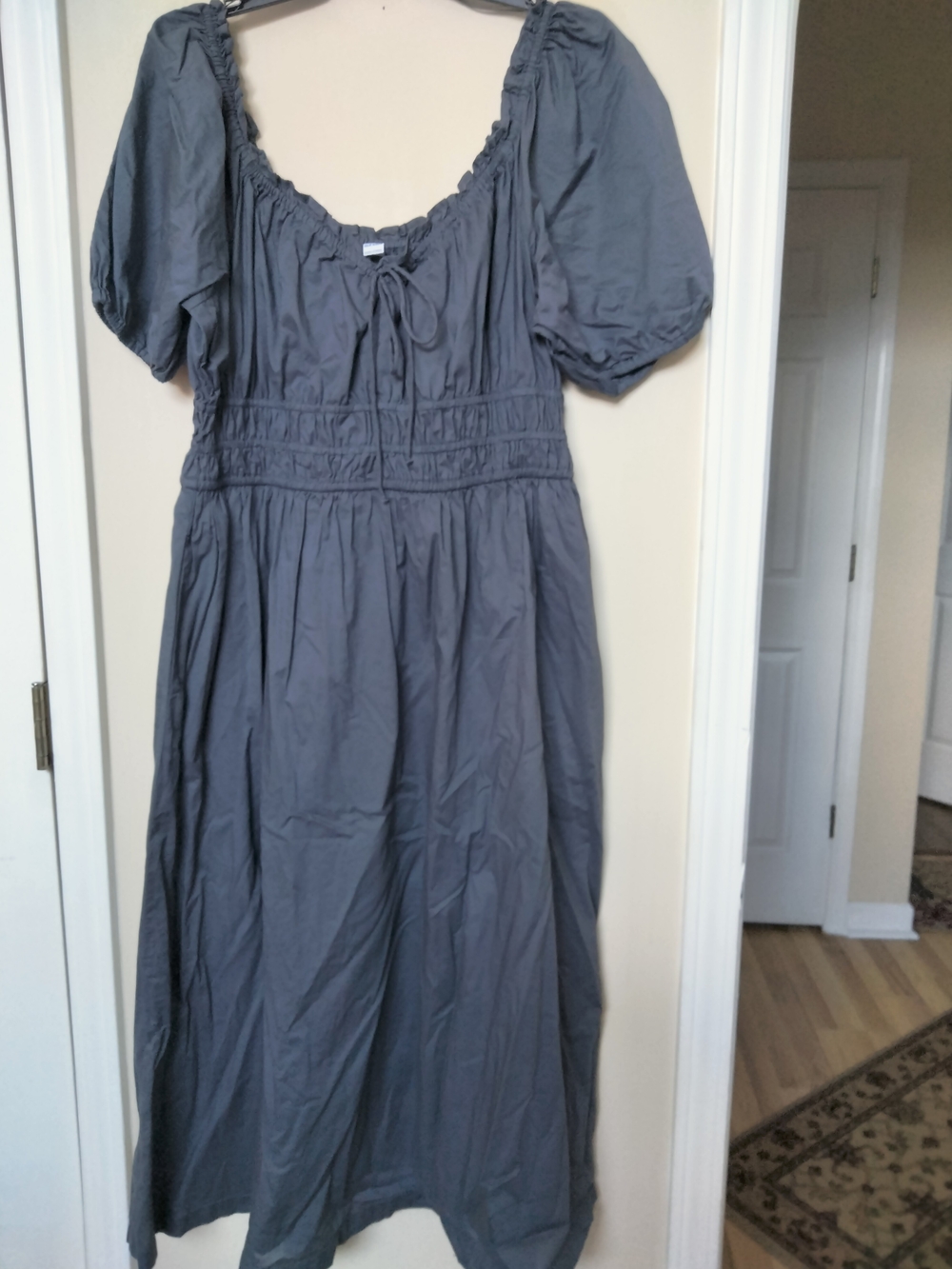 Old Navy Gray Puff-Sleeve Maxi Dress